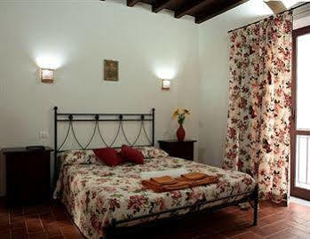 La Paranza Residence - Case Vacanze Trapani Extérieur photo